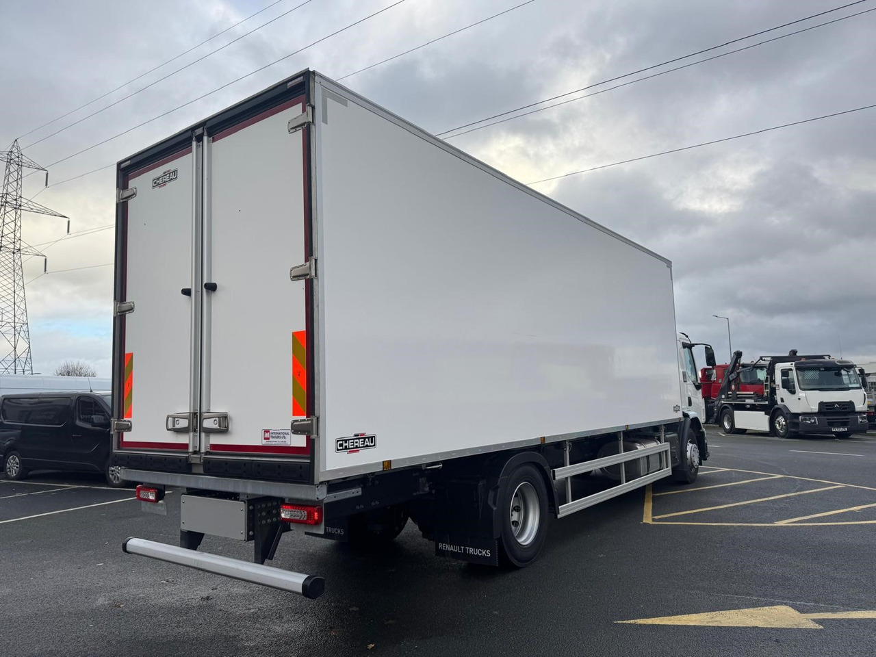 Renault Trucks D 18 Wide 4×2 with Chereau Body - Kasti veoauto: pilt 5 Renault Trucks D 18 Wide 4×2 with Chereau Body - Kasti veoauto: pilt 5