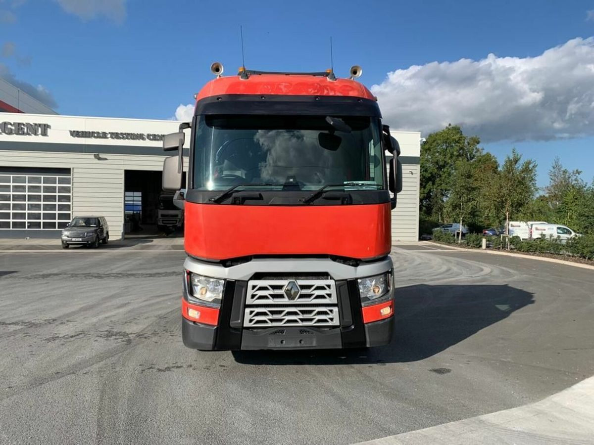 2015 Renault T520 - Sadulveok: pilt 2 2015 Renault T520 - Sadulveok: pilt 2