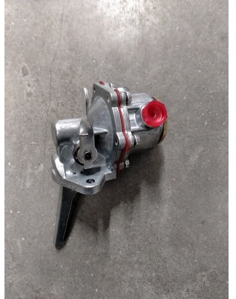 Case brandstof opvoerpomp - Kütusepump - Põllutööseade: pilt 1 Case brandstof opvoerpomp - Kütusepump - Põllutööseade: pilt 1