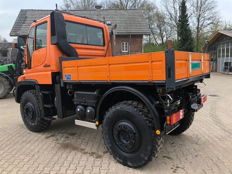 Mercedes-Benz Unimog U400 - Madelveok/ Platvormveok, Kommunaal-/ Erisõiduk: pilt 2 Mercedes-Benz Unimog U400 - Madelveok/ Platvormveok, Kommunaal-/ Erisõiduk: pilt 2