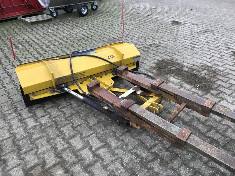 NIDO Sneeuwschuif - Lumesahk - Põllutööseade: pilt 1 NIDO Sneeuwschuif - Lumesahk - Põllutööseade: pilt 1