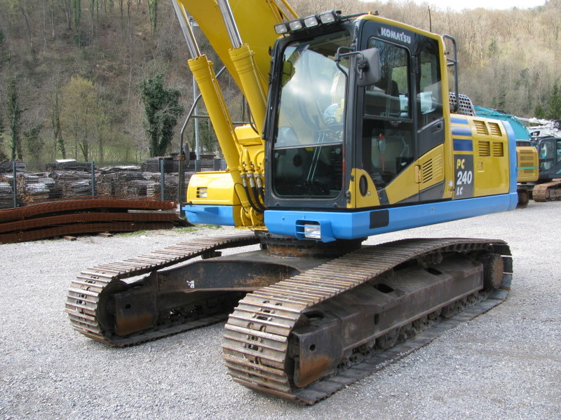 KOMATSU PC240NLC-10 TOP condition - Lintekskavaator: pilt 2 KOMATSU PC240NLC-10 TOP condition - Lintekskavaator: pilt 2