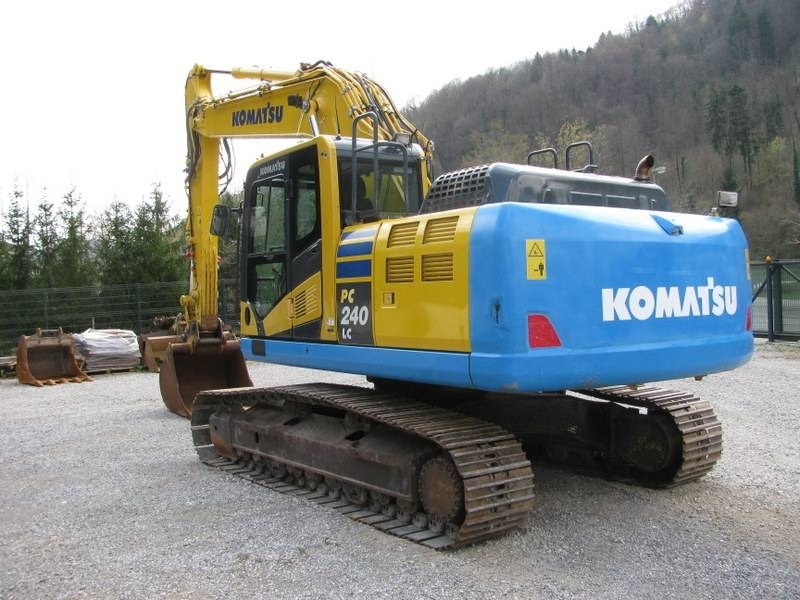 Komatsu PC 240 NLC-10 TOP stroj - Lintekskavaator: pilt 4 Komatsu PC 240 NLC-10 TOP stroj - Lintekskavaator: pilt 4