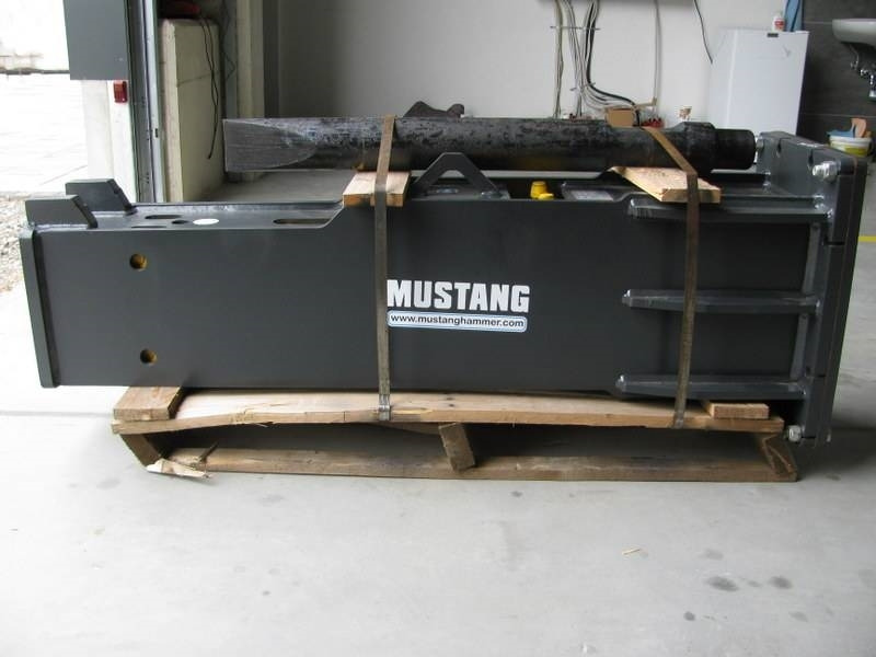 Mustang HM1302 NOVO teža 800kg - Hüdrauliline haamer - Ehitusmasinad: pilt 5 Mustang HM1302 NOVO teža 800kg - Hüdrauliline haamer - Ehitusmasinad: pilt 5