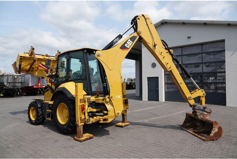Caterpillar 432 F2 / KOPARKO-ŁADOWARKA / 2019 ROK / KOMPLET ŁYŻEK - Ekskavaator-laadur: pilt 5 Caterpillar 432 F2 / KOPARKO-ŁADOWARKA / 2019 ROK / KOMPLET ŁYŻEK - Ekskavaator-laadur: pilt 5