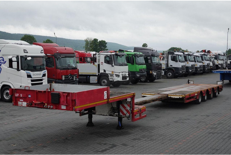 Faymonville NISKOPODWOZIE / STN-4AX / ROZCIĄGANA / 4 OSIE / OSIE SKRĘTNE / L - Madal platvormpoolhaagis: pilt 1 Faymonville NISKOPODWOZIE / STN-4AX / ROZCIĄGANA / 4 OSIE / OSIE SKRĘTNE / L - Madal platvormpoolhaagis: pilt 1