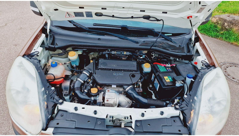 Tarbesõiduk külmik Fiat Doblò: pilt 13 Tarbesõiduk külmik Fiat Doblò: pilt 13