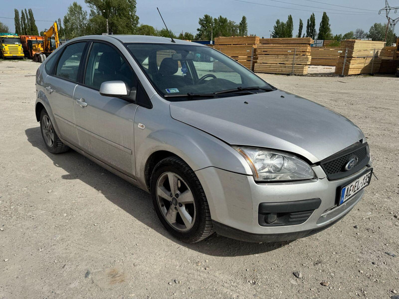 Ford Focus 1,6 i - Damaged Car - Luukpära: pilt 2 Ford Focus 1,6 i - Damaged Car - Luukpära: pilt 2