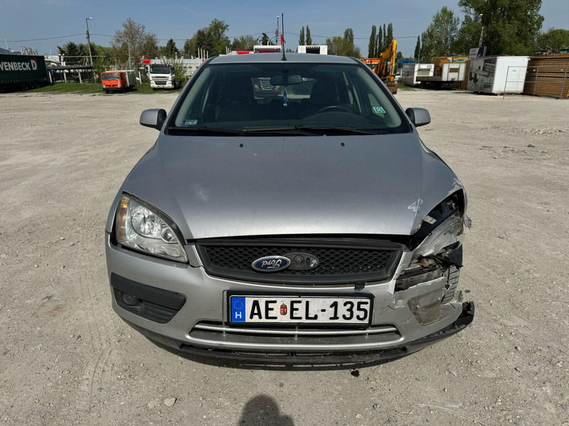 Ford Focus 1,6 i - Damaged Car - Luukpära: pilt 3 Ford Focus 1,6 i - Damaged Car - Luukpära: pilt 3
