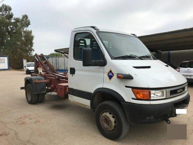 Iveco 65C15 Hook lift truck - Konkstõstukiga veoauto: pilt 1 Iveco 65C15 Hook lift truck - Konkstõstukiga veoauto: pilt 1
