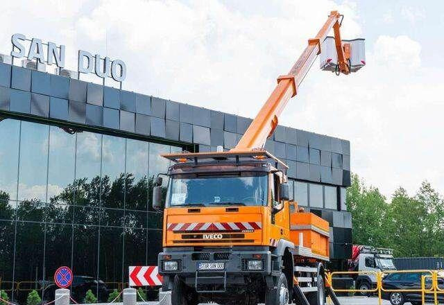 Iveco CURSOR 240 4x4 RUTHMANN T225 22,5 Meters Lift - Veoautolt tõusev platvorm: pilt 5 Iveco CURSOR 240 4x4 RUTHMANN T225 22,5 Meters Lift - Veoautolt tõusev platvorm: pilt 5