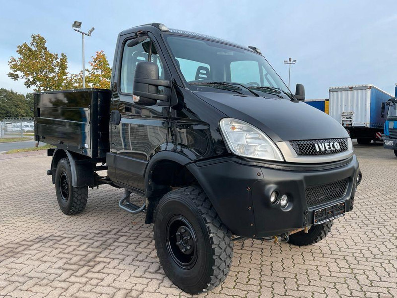 Iveco Daily 35S17 Flatbed 4x4 - Madelauto: pilt 1 Iveco Daily 35S17 Flatbed 4x4 - Madelauto: pilt 1