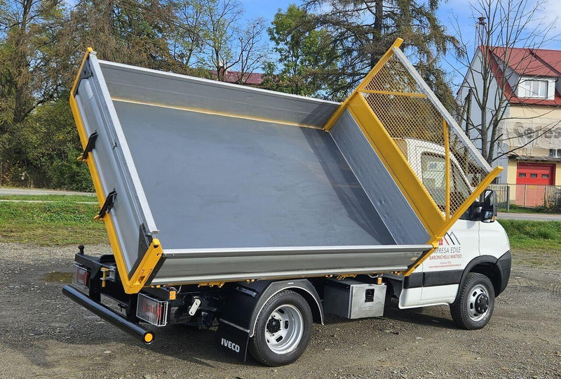 Iveco Daily 35c-15 3 way tipper - Tarbesõiduk kallur: pilt 5 Iveco Daily 35c-15 3 way tipper - Tarbesõiduk kallur: pilt 5
