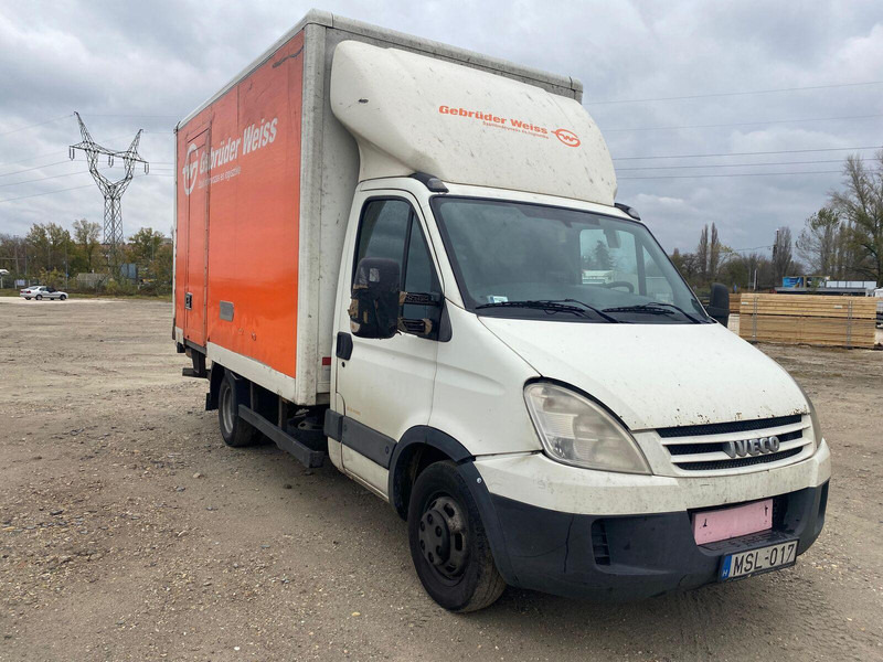Iveco Daily 40 C 15 - Koffer + DHollandia LBW - Tarbesõiduk furgoon: pilt 1 Iveco Daily 40 C 15 - Koffer + DHollandia LBW - Tarbesõiduk furgoon: pilt 1
