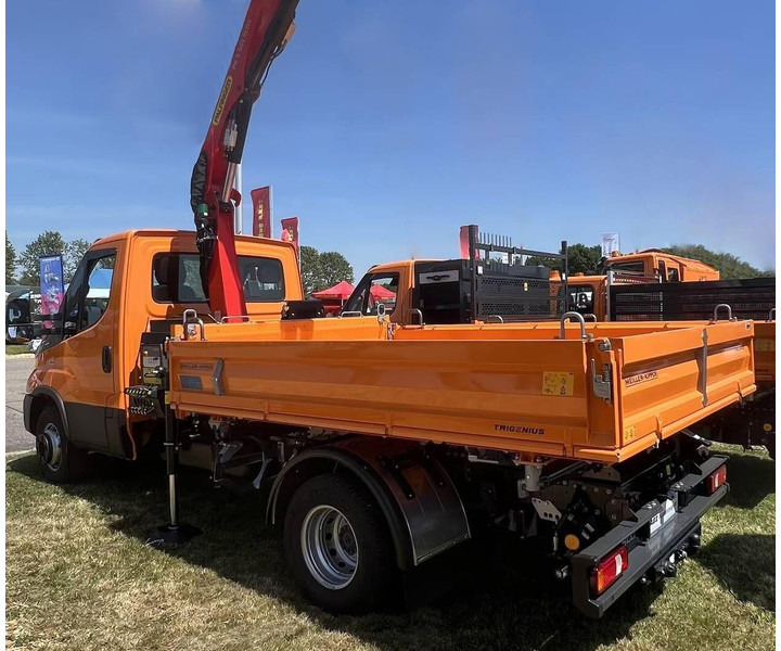 Iveco Daily 70C18H - Flatbed+crane - Madelveok/ Platvormveok, Kraanaga veoauto: pilt 2 Iveco Daily 70C18H - Flatbed+crane - Madelveok/ Platvormveok, Kraanaga veoauto: pilt 2