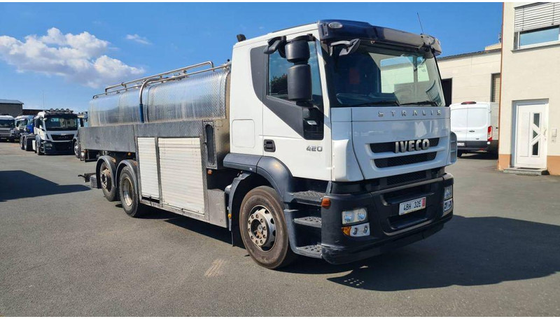 Iveco Stralis 420 6x2 16000 Liter - ohne Saug- und Mes - Tsisternauto: pilt 3 Iveco Stralis 420 6x2 16000 Liter - ohne Saug- und Mes - Tsisternauto: pilt 3