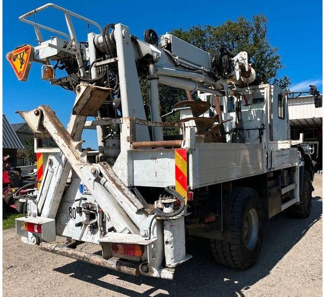 Iveco Trakker 360 - Drilling crane truck 4x4 - Puurimisplatvorm: pilt 3 Iveco Trakker 360 - Drilling crane truck 4x4 - Puurimisplatvorm: pilt 3