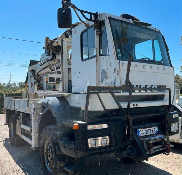 Iveco Trakker 360 - Drilling crane truck 4x4 - Puurimisplatvorm: pilt 2 Iveco Trakker 360 - Drilling crane truck 4x4 - Puurimisplatvorm: pilt 2