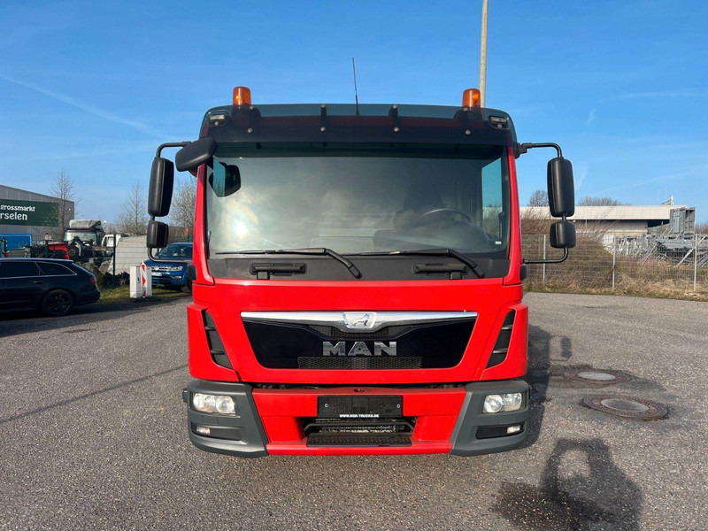 MAN TGL 10.180 Suction & pressure & rinsing truck - Vaakumveok: pilt 2 MAN TGL 10.180 Suction & pressure & rinsing truck - Vaakumveok: pilt 2
