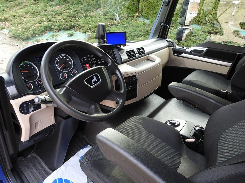 MAN TGL 12.220 KONTENER WINDA 18 PALET TEMPOMAT KLIMATYZACJA PNEUMAT - Kasti veoauto: pilt 2 MAN TGL 12.220 KONTENER WINDA 18 PALET TEMPOMAT KLIMATYZACJA PNEUMAT - Kasti veoauto: pilt 2