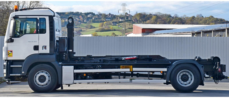 MAN TGS 18.320 Abrollkipper * Top Zustand! - Konkstõstukiga veoauto: pilt 3 MAN TGS 18.320 Abrollkipper * Top Zustand! - Konkstõstukiga veoauto: pilt 3