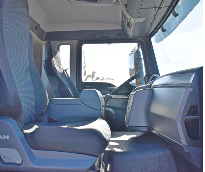 Madelveok/ Platvormveok, Kraanaga veoauto MAN TGS 26.480: pilt 11 Madelveok/ Platvormveok, Kraanaga veoauto MAN TGS 26.480: pilt 11