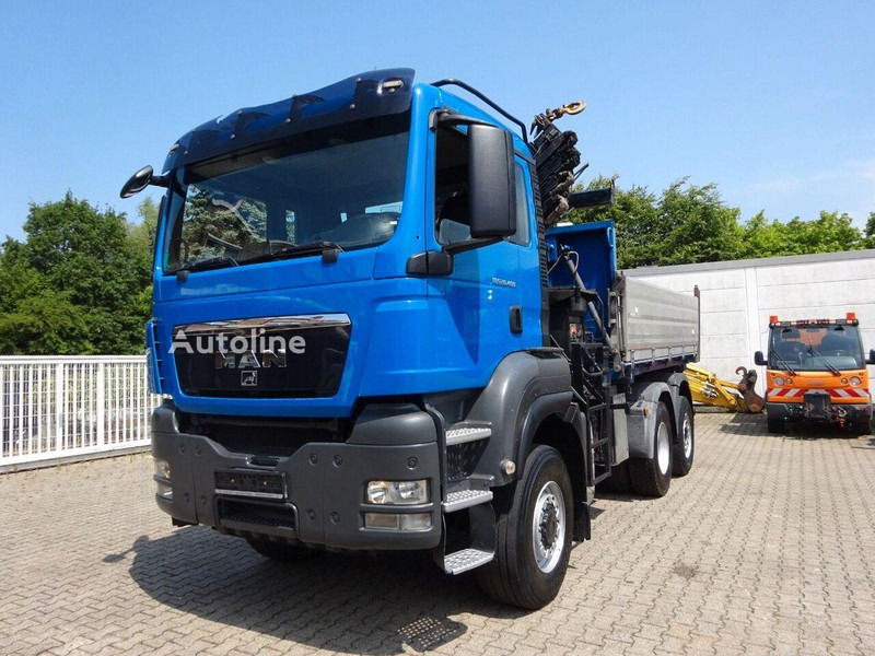 MAN TGS 28.400 - 3 way tipper+crane - Kallurauto, Kraanaga veoauto: pilt 1 MAN TGS 28.400 - 3 way tipper+crane - Kallurauto, Kraanaga veoauto: pilt 1