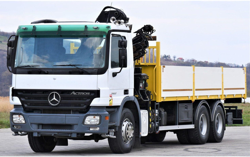 Mercedes-Benz ACTROS 2632 - Madelveok/ Platvormveok, Kraanaga veoauto: pilt 4 Mercedes-Benz ACTROS 2632 - Madelveok/ Platvormveok, Kraanaga veoauto: pilt 4