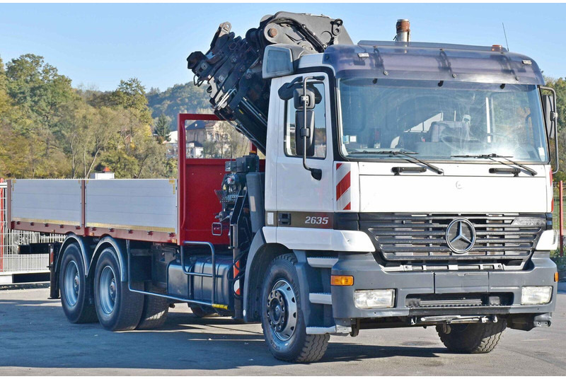 Mercedes-Benz ACTROS 2635 Pritsche - Madelveok/ Platvormveok, Kraanaga veoauto: pilt 3 Mercedes-Benz ACTROS 2635 Pritsche - Madelveok/ Platvormveok, Kraanaga veoauto: pilt 3