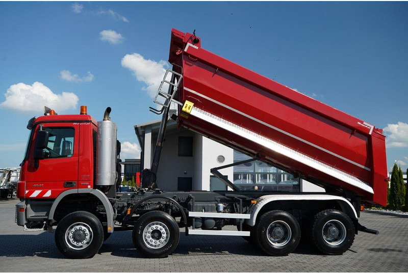 Mercedes-Benz ACTROS 4141 / 8X6 / WYWROTKA TYLNOZSYPOWA / MEILLER KIPPER 5.3M - Kallurauto: pilt 3 Mercedes-Benz ACTROS 4141 / 8X6 / WYWROTKA TYLNOZSYPOWA / MEILLER KIPPER 5.3M - Kallurauto: pilt 3
