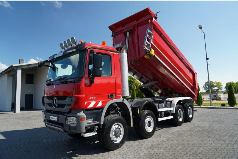 Mercedes-Benz ACTROS 4141 / 8X6 / WYWROTKA TYLNOZSYPOWA / MEILLER KIPPER 5.3M - Kallurauto: pilt 2 Mercedes-Benz ACTROS 4141 / 8X6 / WYWROTKA TYLNOZSYPOWA / MEILLER KIPPER 5.3M - Kallurauto: pilt 2