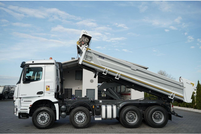 Mercedes-Benz AROCS 3243 / 8x4 / WYWROTKA DWUSTRONNA / HYDROBURTA / BORDMATIC - Kallurauto: pilt 2 Mercedes-Benz AROCS 3243 / 8x4 / WYWROTKA DWUSTRONNA / HYDROBURTA / BORDMATIC - Kallurauto: pilt 2