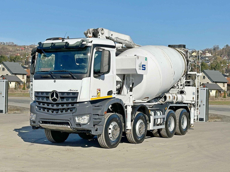 Mercedes-Benz AROCS 3743 * Betonpumpe + FUNK * 8x4 * TOP - Autobetoonisegisti: pilt 2 Mercedes-Benz AROCS 3743 * Betonpumpe + FUNK * 8x4 * TOP - Autobetoonisegisti: pilt 2