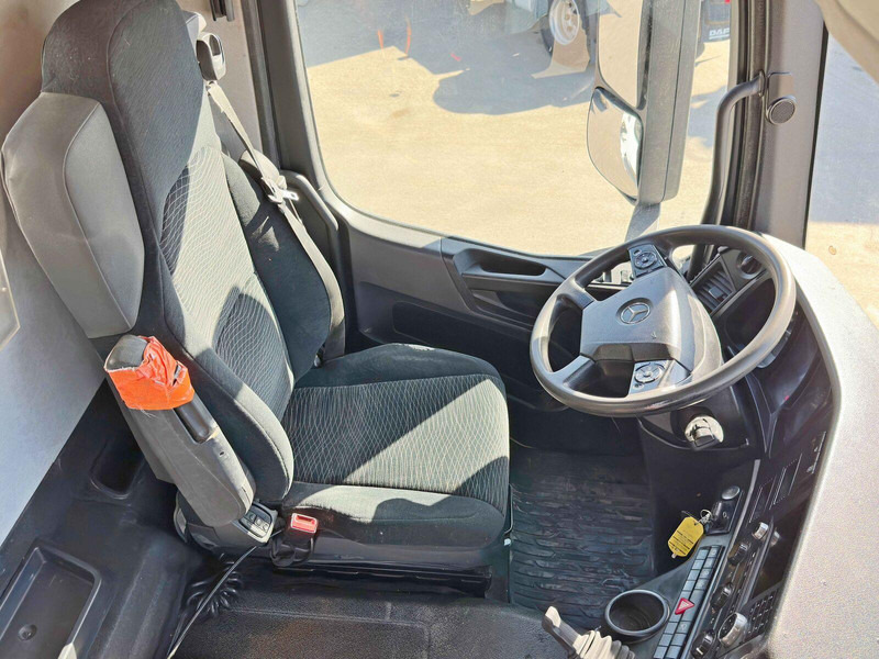 Mercedes-Benz AROCS 3743 * Betonpumpe + FUNK * 8x4 * TOP liising Mercedes-Benz AROCS 3743 * Betonpumpe + FUNK * 8x4 * TOP: pilt 10