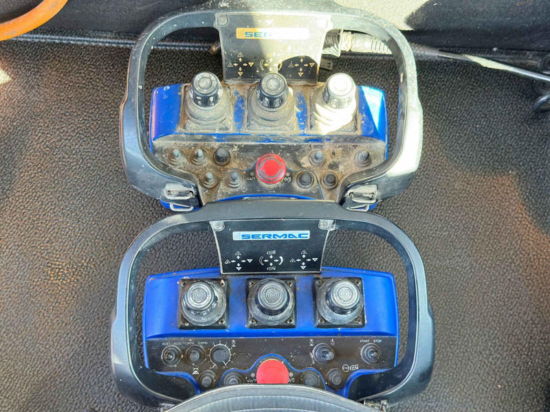 Mercedes-Benz AROCS 3743 * Betonpumpe + FUNK * 8x4 * TOP liising Mercedes-Benz AROCS 3743 * Betonpumpe + FUNK * 8x4 * TOP: pilt 11