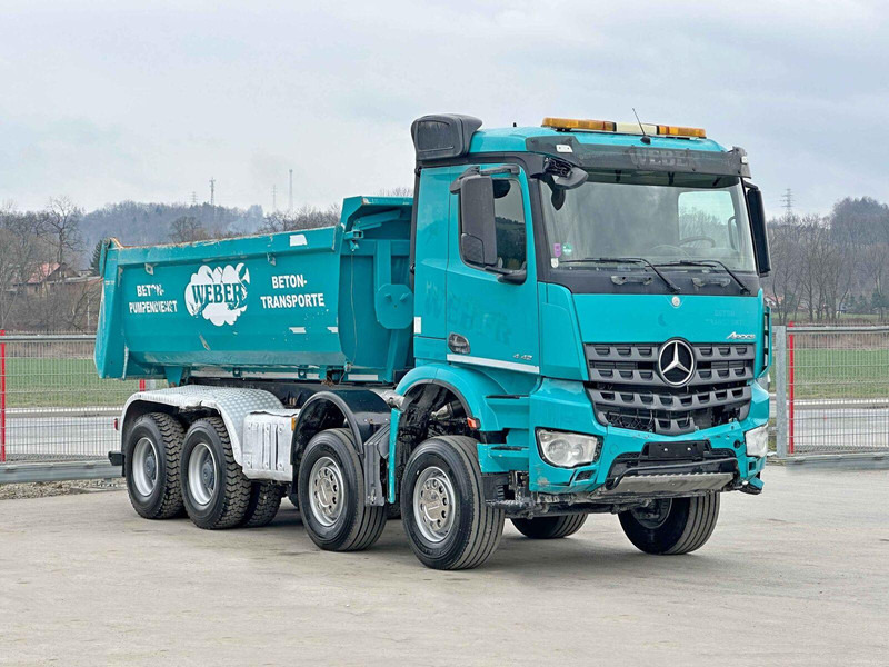 Mercedes-Benz AROCS 4142* KIPPER / 8x4 * TOPZUSTAND - Kallurauto: pilt 1 Mercedes-Benz AROCS 4142* KIPPER / 8x4 * TOPZUSTAND - Kallurauto: pilt 1