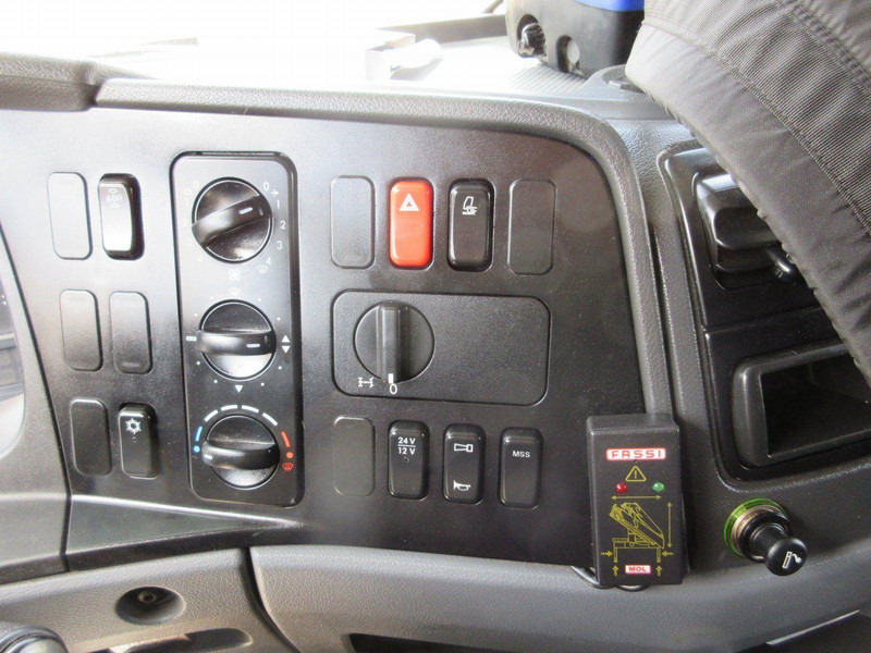 Mercedes-Benz ATEGO 1224 L - Madelveok/ Platvormveok, Kraanaga veoauto: pilt 3 Mercedes-Benz ATEGO 1224 L - Madelveok/ Platvormveok, Kraanaga veoauto: pilt 3