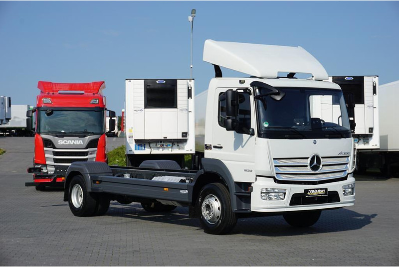 Mercedes-Benz ATEGO / 1523 / ACC / EURO 6 / PODWOZIE DO ZABUDOWY / DŁ. 6,75 M - Kabiinišassiiga veoauto: pilt 1 Mercedes-Benz ATEGO / 1523 / ACC / EURO 6 / PODWOZIE DO ZABUDOWY / DŁ. 6,75 M - Kabiinišassiiga veoauto: pilt 1