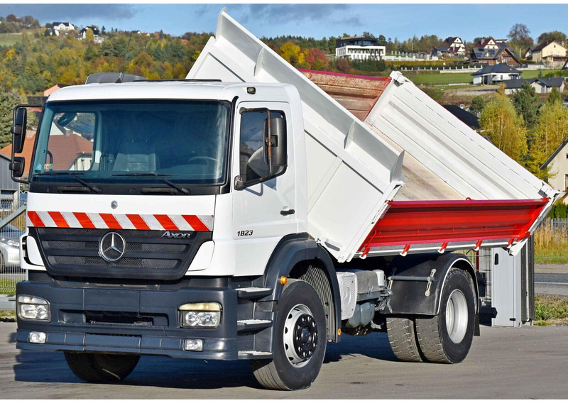 Mercedes-Benz AXOR 1823 * KIPPER 4,45 m * TOPZUSTAND - Kallurauto: pilt 3 Mercedes-Benz AXOR 1823 * KIPPER 4,45 m * TOPZUSTAND - Kallurauto: pilt 3