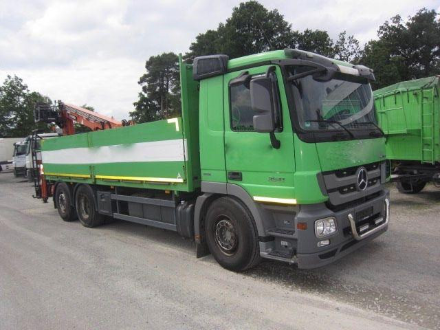 Mercedes-Benz Actros 2541 mit Atlas -Kran - Madelveok/ Platvormveok, Kraanaga veoauto: pilt 1 Mercedes-Benz Actros 2541 mit Atlas -Kran - Madelveok/ Platvormveok, Kraanaga veoauto: pilt 1