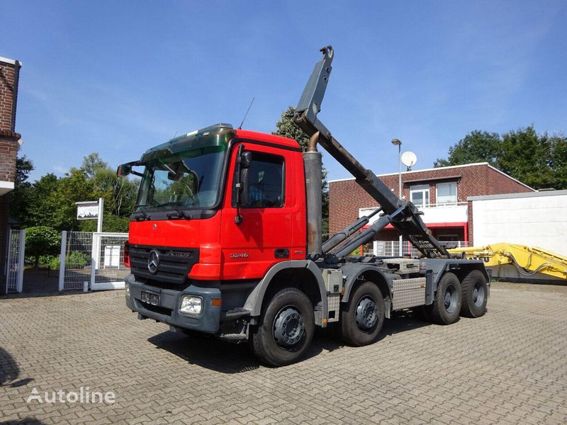 Mercedes-Benz Actros 3246 - Hook lift truck - Konkstõstukiga veoauto: pilt 2 Mercedes-Benz Actros 3246 - Hook lift truck - Konkstõstukiga veoauto: pilt 2