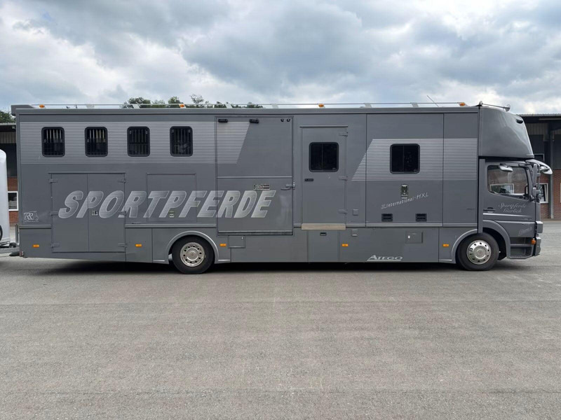 Mercedes-Benz Atego 1529 - Horse transporter - Hobuseauto: pilt 3 Mercedes-Benz Atego 1529 - Horse transporter - Hobuseauto: pilt 3