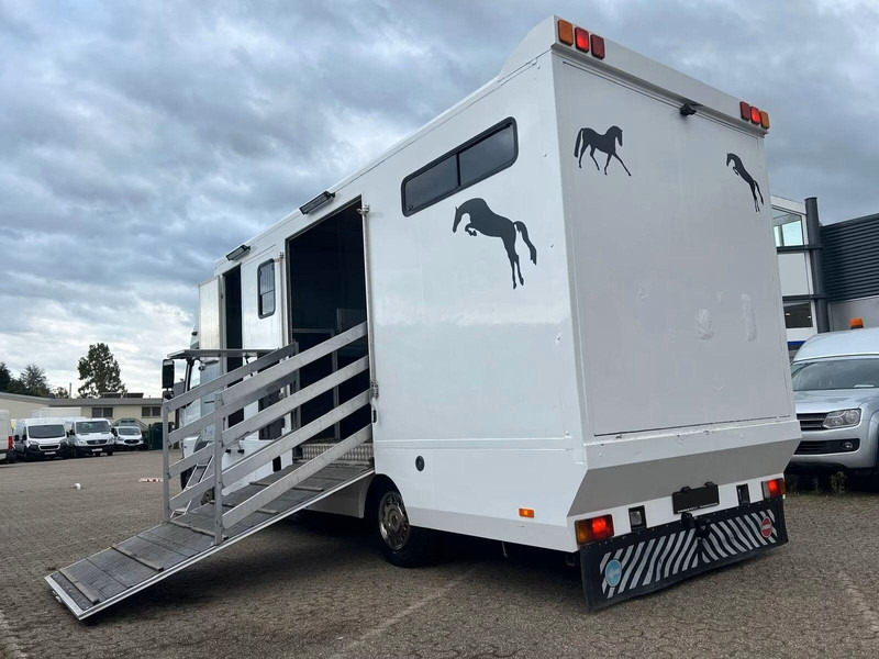 Mercedes-Benz Atego 823 - Horse transporter - Hobuseauto: pilt 5 Mercedes-Benz Atego 823 - Horse transporter - Hobuseauto: pilt 5