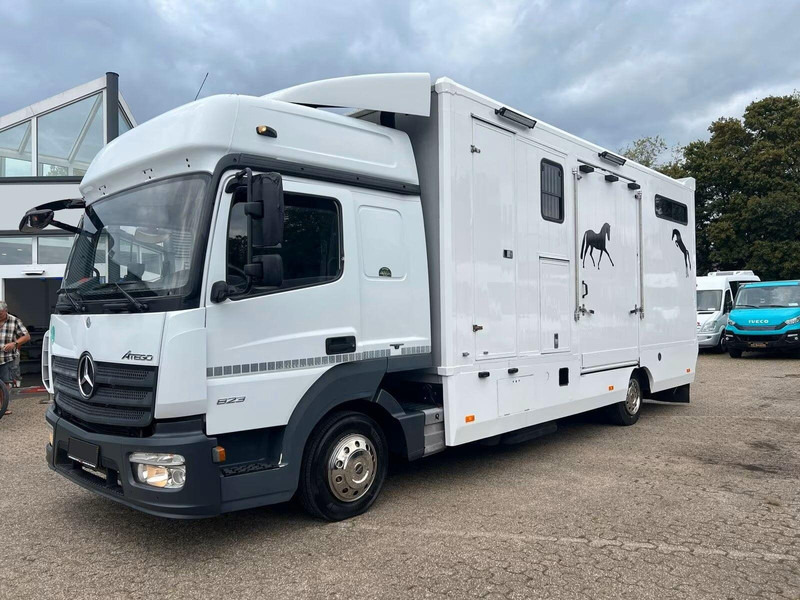 Mercedes-Benz Atego 823 - Horse transporter - Hobuseauto: pilt 1 Mercedes-Benz Atego 823 - Horse transporter - Hobuseauto: pilt 1