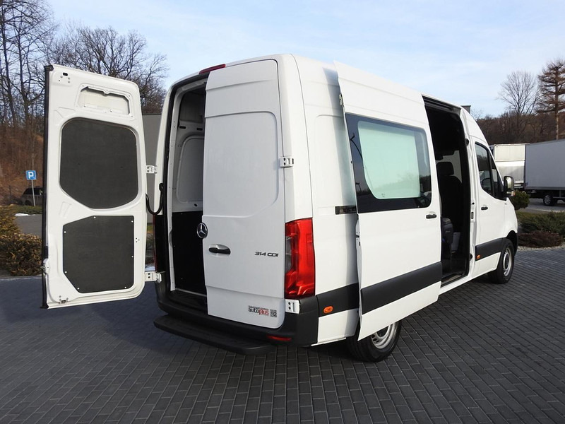 Mercedes-Benz SPRINTER 314 FURGON BRYGADÓWKA 6 MIEJSC TEMPOMAT KLIMATYZACJA - Väikebuss, Mikrobuss: pilt 3 Mercedes-Benz SPRINTER 314 FURGON BRYGADÓWKA 6 MIEJSC TEMPOMAT KLIMATYZACJA - Väikebuss, Mikrobuss: pilt 3