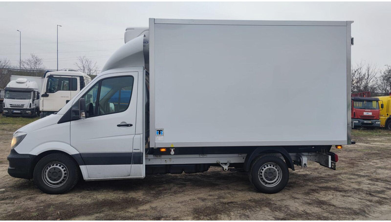 Mercedes-Benz Sprinter 316 cdi - Carrier Xarios 500 frigo - 3,5t - 220V - Tarbesõiduk külmik: pilt 4 Mercedes-Benz Sprinter 316 cdi - Carrier Xarios 500 frigo - 3,5t - 220V - Tarbesõiduk külmik: pilt 4