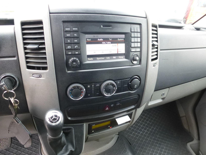 Treilerveoauto Mercedes-Benz Sprinter 519 Vehicle transporter: pilt 15