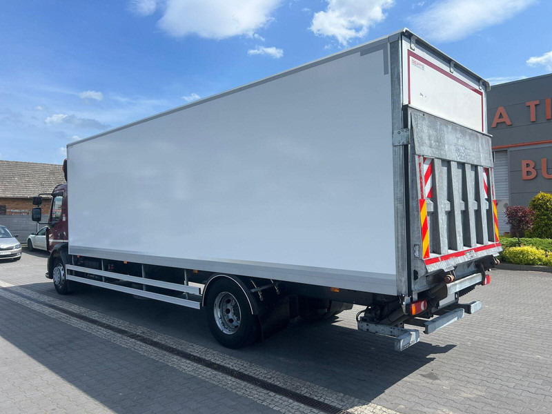 Renault D 18 250 DTI 18T REFRIGERATOR + LIFT - Külmutiga veoauto: pilt 3 Renault D 18 250 DTI 18T REFRIGERATOR + LIFT - Külmutiga veoauto: pilt 3