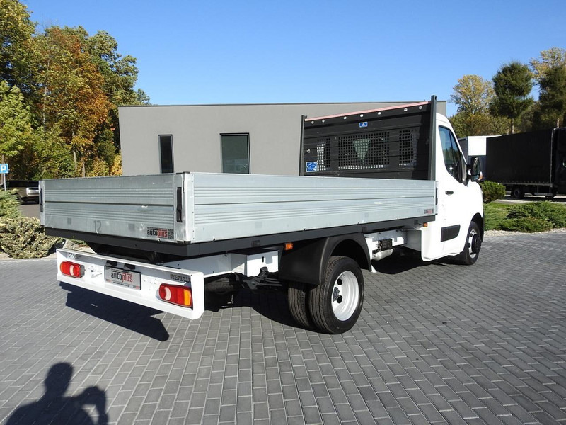 Renault MASTER SKRZYNIA TEMPOMAT KLIMATYZACJA LEDY BLIŹNIACZE KOŁA 130K - Madelauto: pilt 3 Renault MASTER SKRZYNIA TEMPOMAT KLIMATYZACJA LEDY BLIŹNIACZE KOŁA 130K - Madelauto: pilt 3