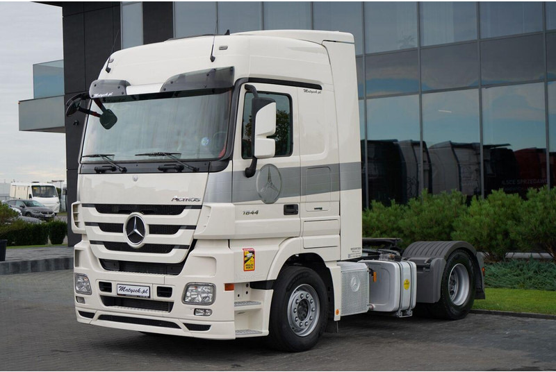 Mercedes-Benz ACTROS 1844 / HYDRAULIKA / 2010 / - Sadulveok: pilt 4 Mercedes-Benz ACTROS 1844 / HYDRAULIKA / 2010 / - Sadulveok: pilt 4